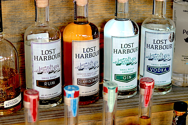 Craft-Drafts-and-Bites-Lost-Harbour-Liquor